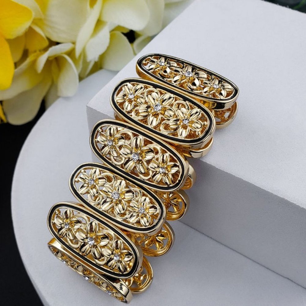 35mm Plumeria CZ Bracelet